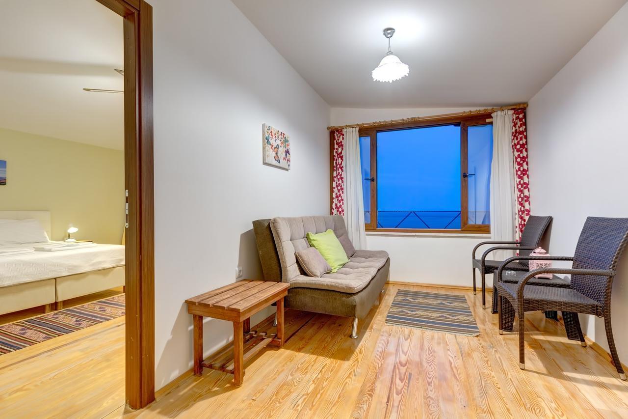 Assos Terrace Hotel Екстер'єр фото